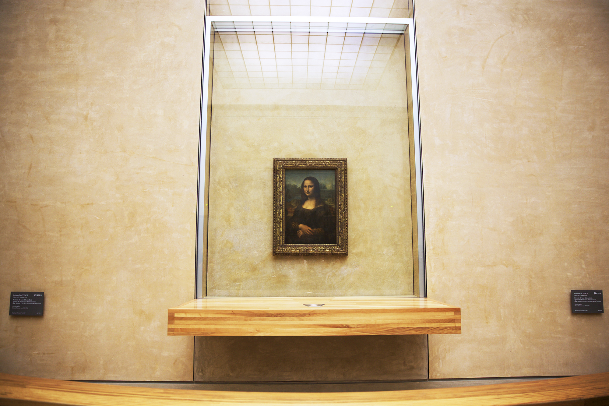 The' Mona Lisa' is smaller than you think she is