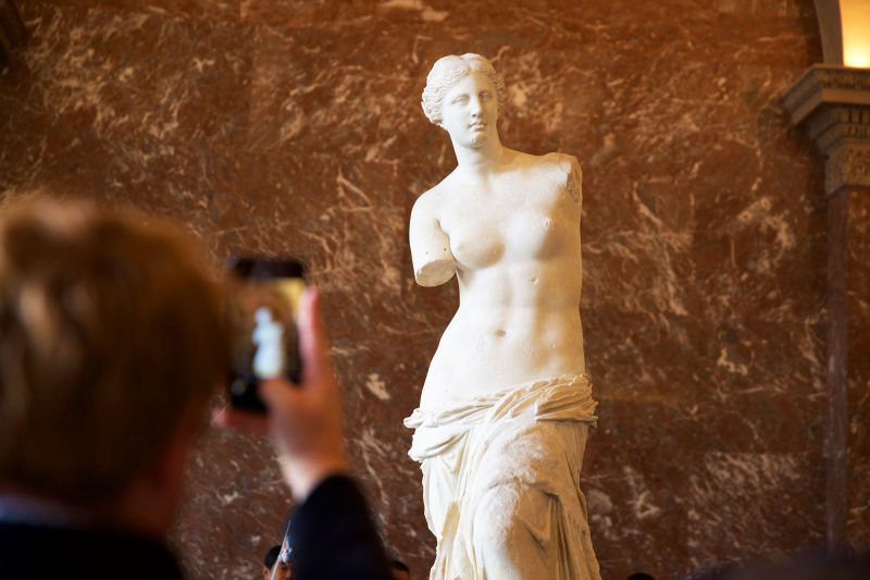 Everyone wants a picture of the 'Venus de Milo' but your expert guide will give you an explanation of the statue that is much better than any selfie. 