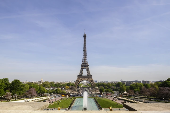 The view of the Eiffel Tower from Trocadero Plaza on our Paris In A Day Tour