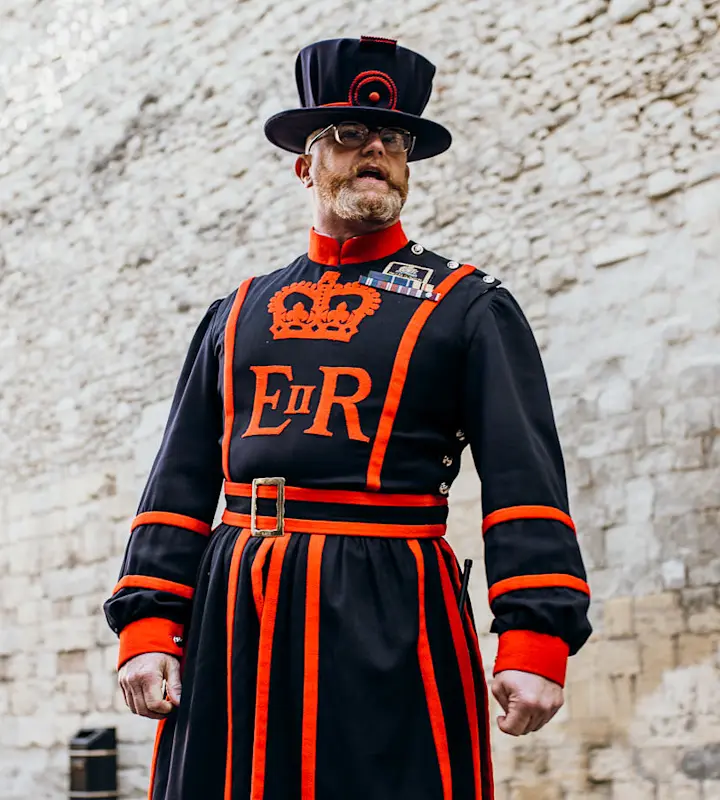 VIP Tower of London Night Tour & Ceremony of the Keys | Walks Tours