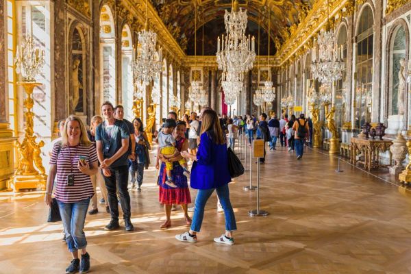 The Hall of Mirrors will be a Highlight of your entire trip