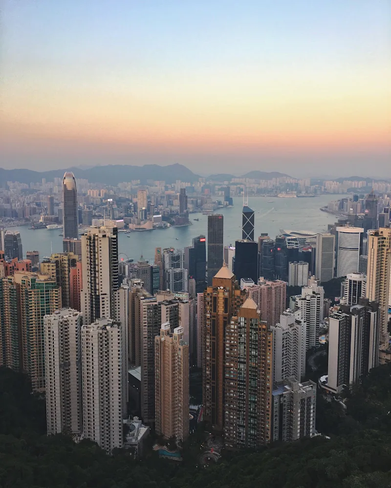 香港各類物業按揭貸款全剖析：住宅按揭 vs. 工商廈按揭｜康業信貸快遞