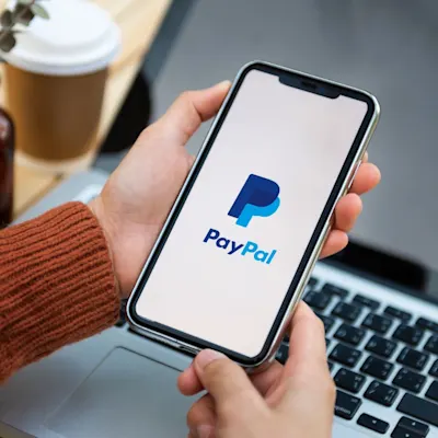 paypal-mobil-laptop