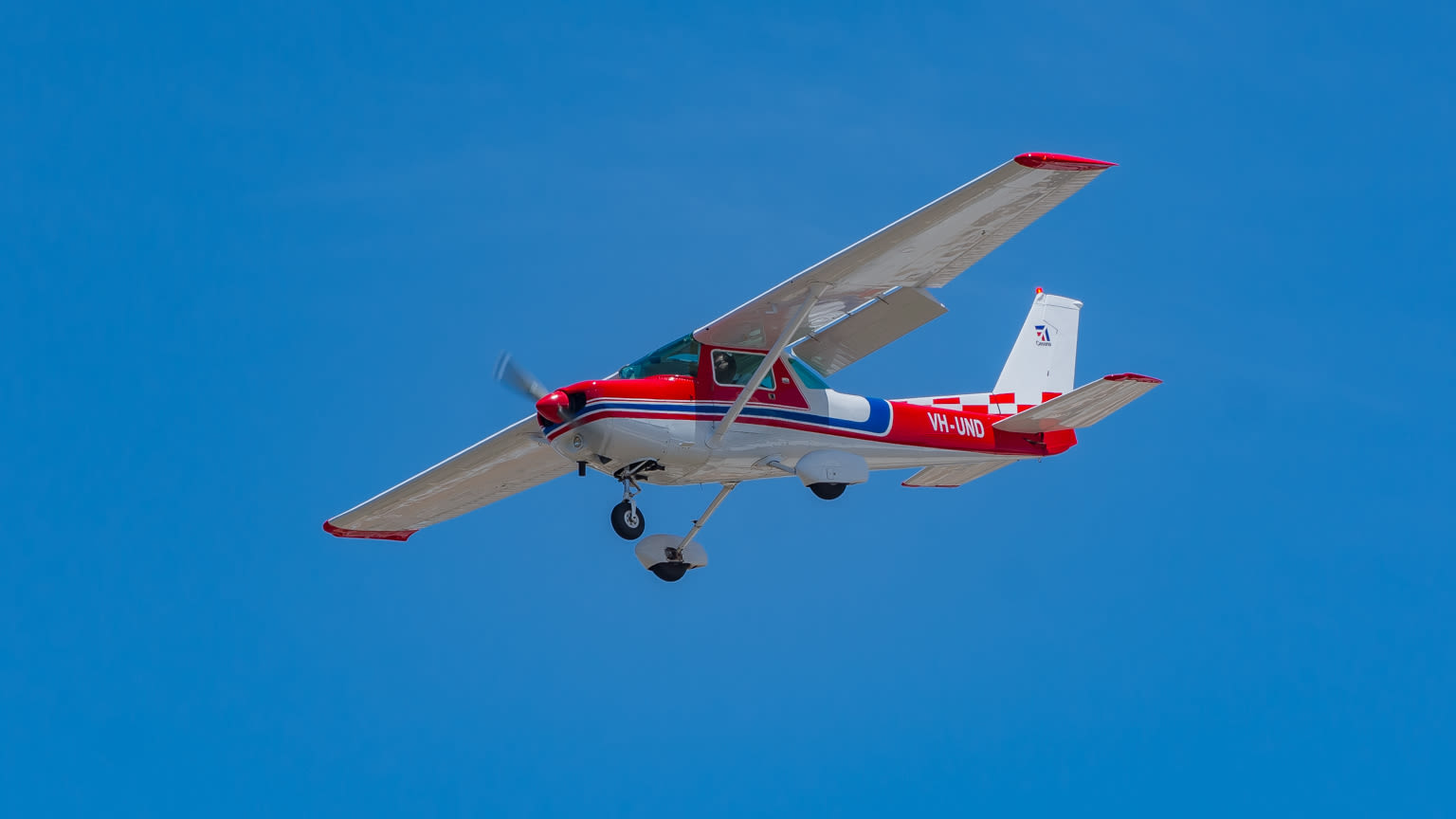 Cessna 152 flightstandards