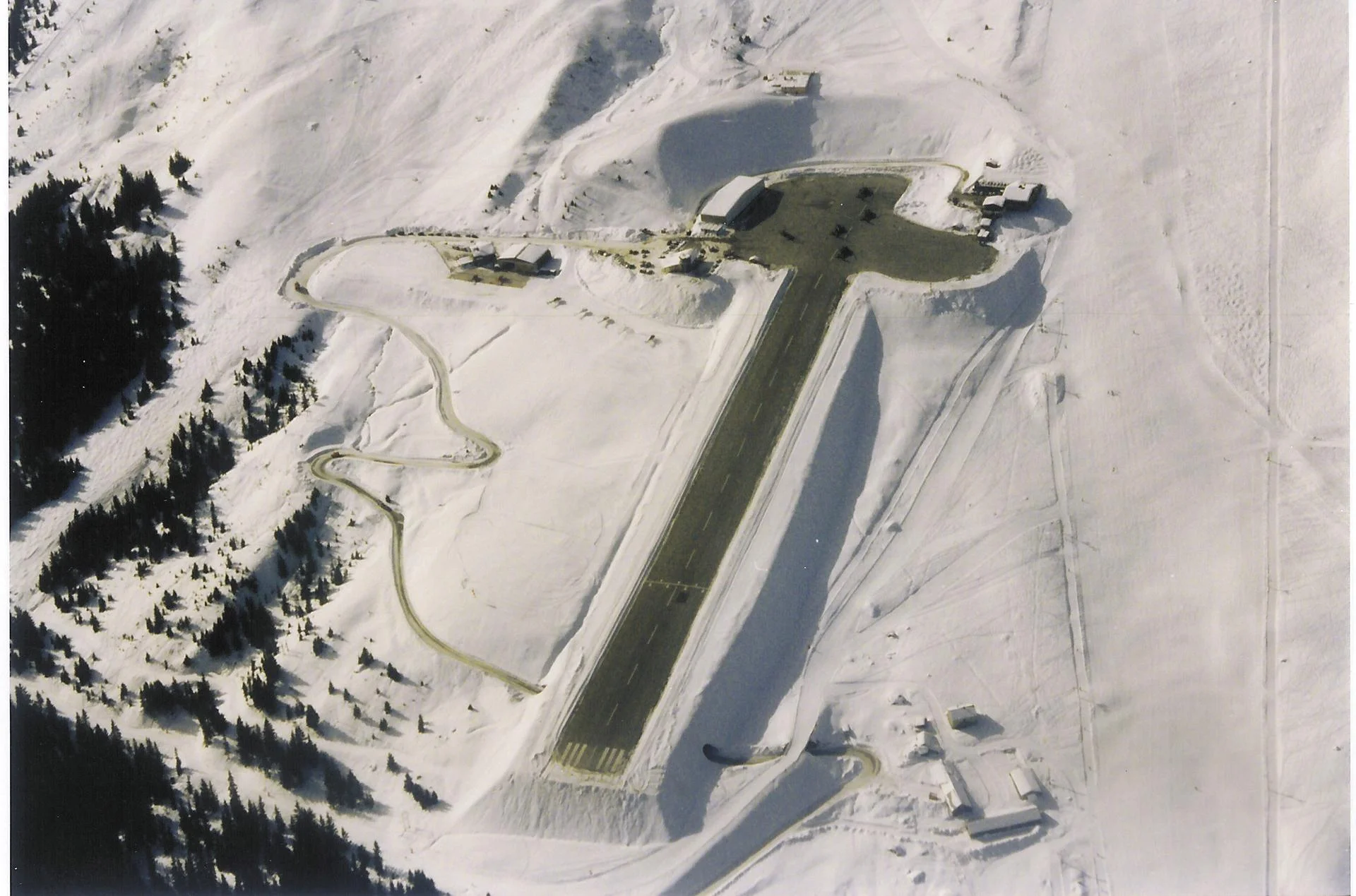 Courchevel Altiport 02