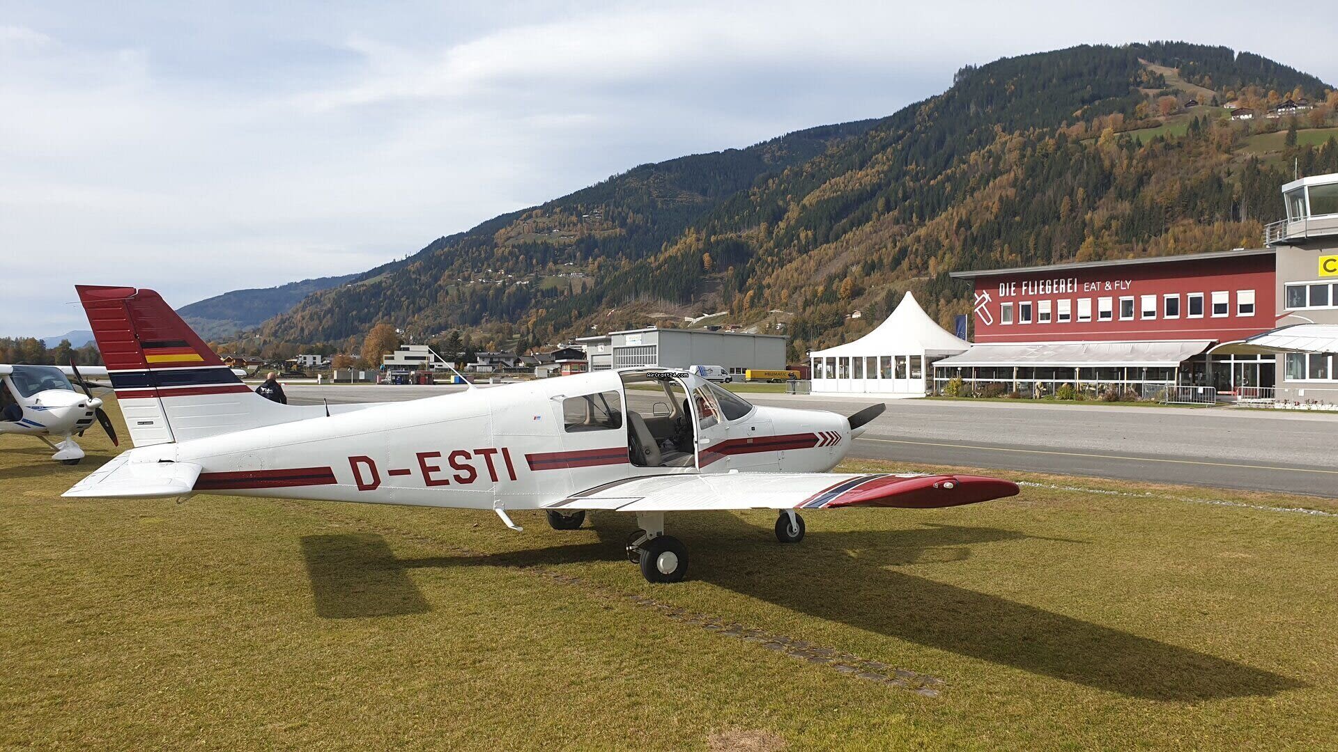 Piper PA-28 Cadet