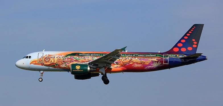 Tomorrowland Plane