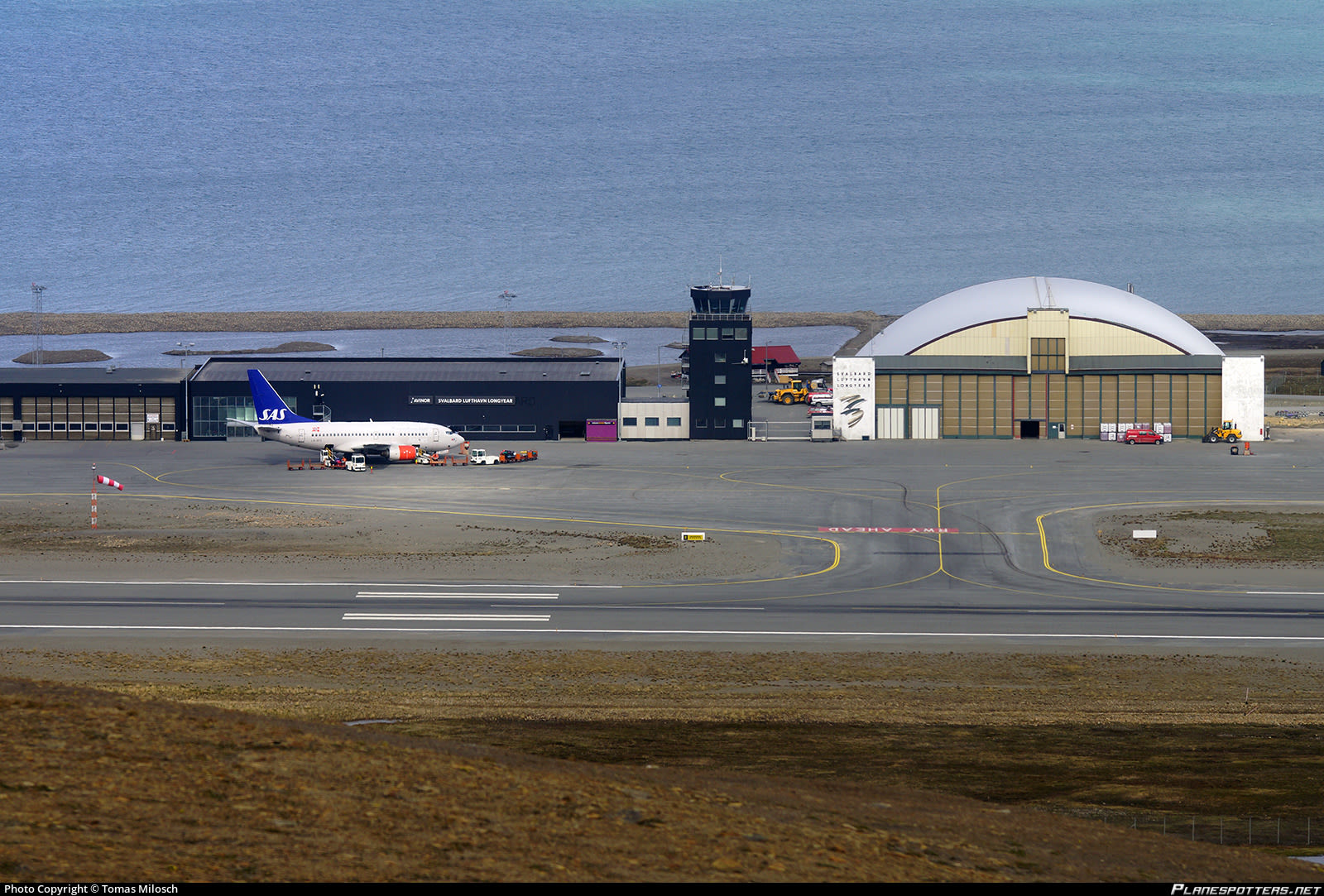 Svalbard Airport 