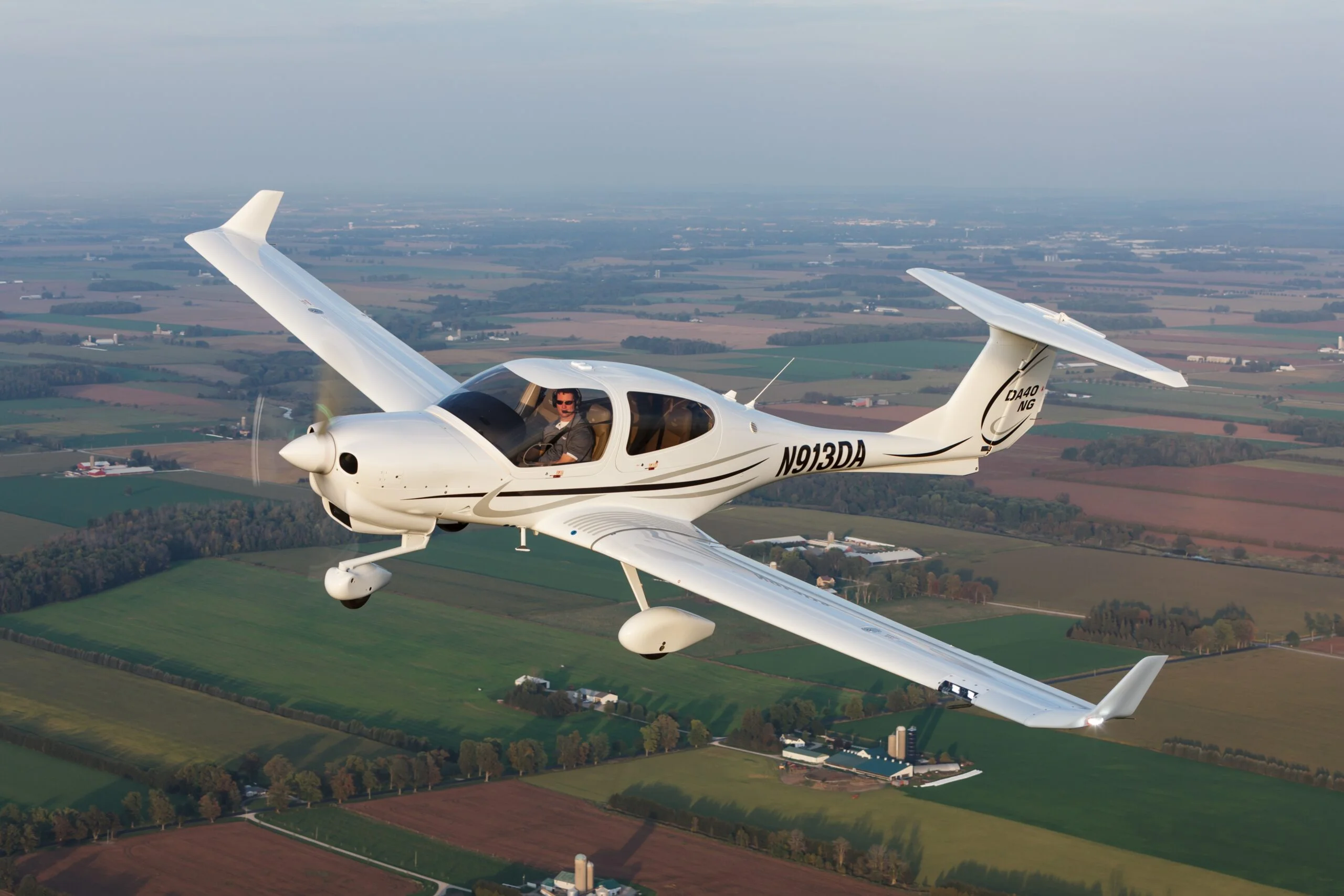 Diamond DA40 01