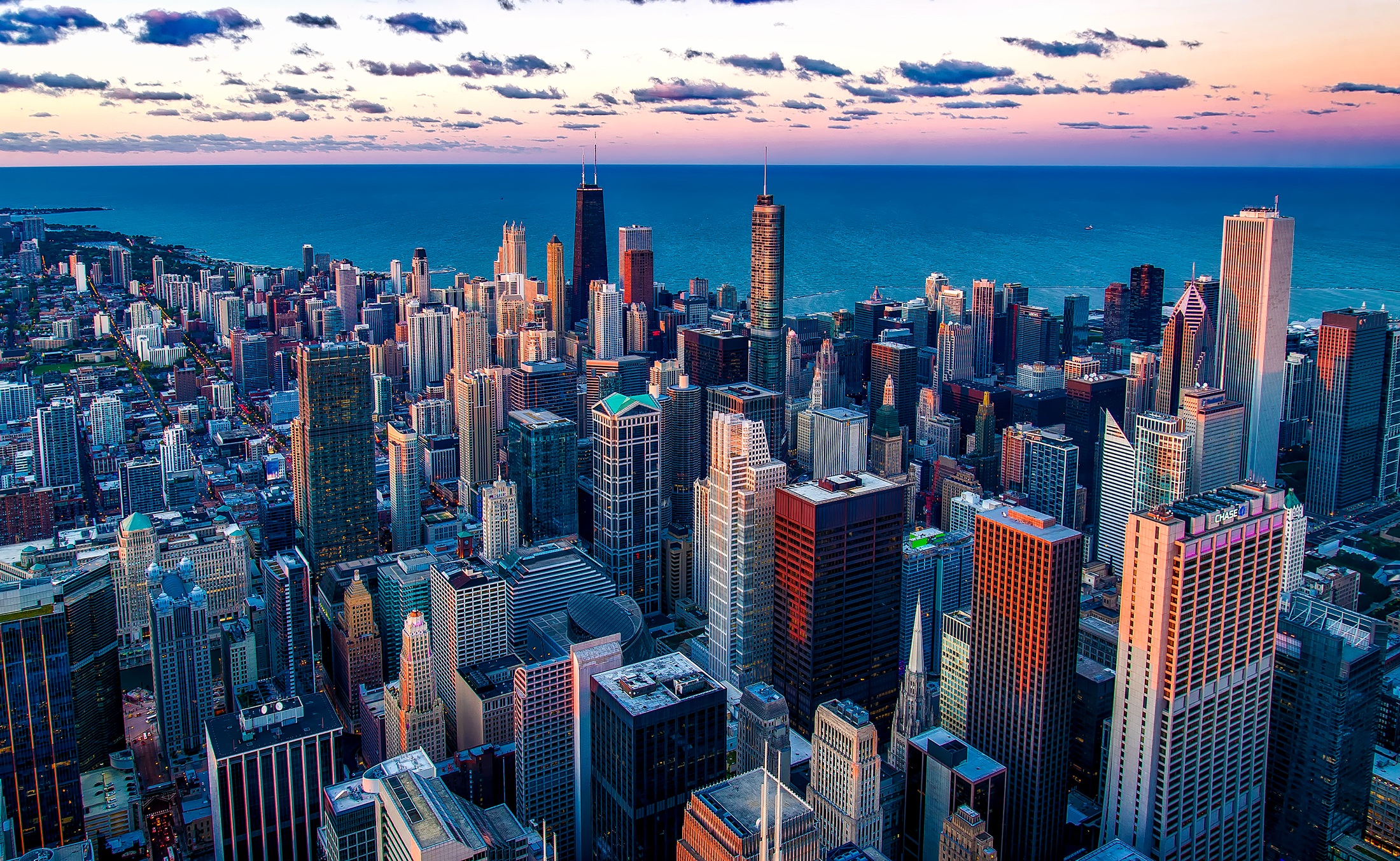 Chicago institutions switch big contracts to innovative small firms