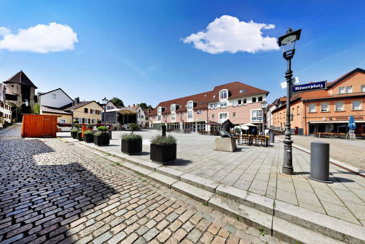 Gebäude am Römerplatz in Kirchheimbolanden mit dem EWR Kundencenter