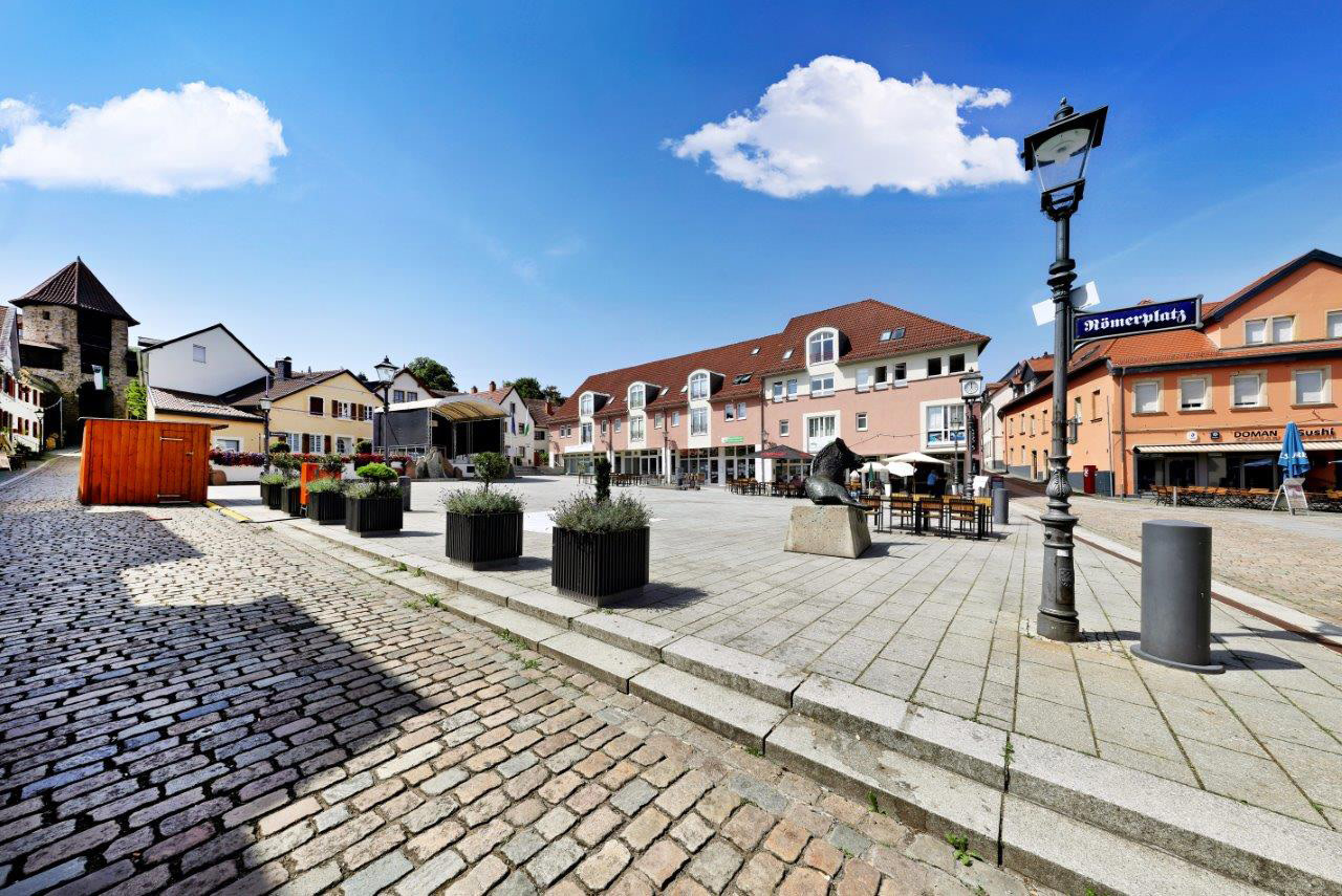 Gebäude am Römerplatz in Kirchheimbolanden mit dem EWR Kundencenter