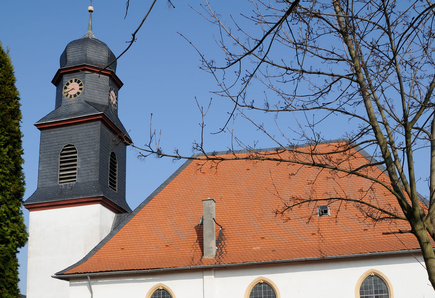 Kirche in Dolgesheim