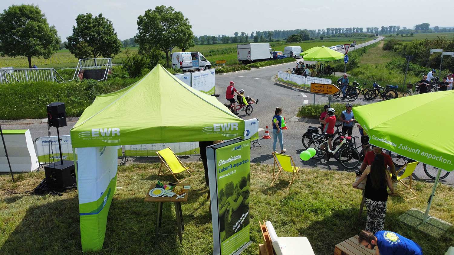 Foto vom EWR Stand am Rheinradeln 2023