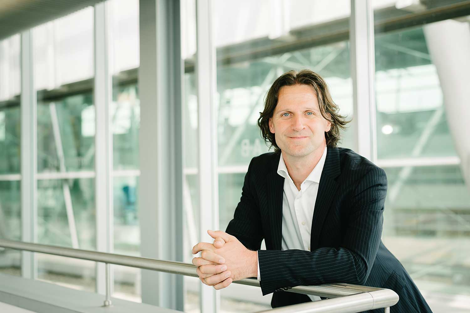 Porträt von Prof. Timo Leukefeld
