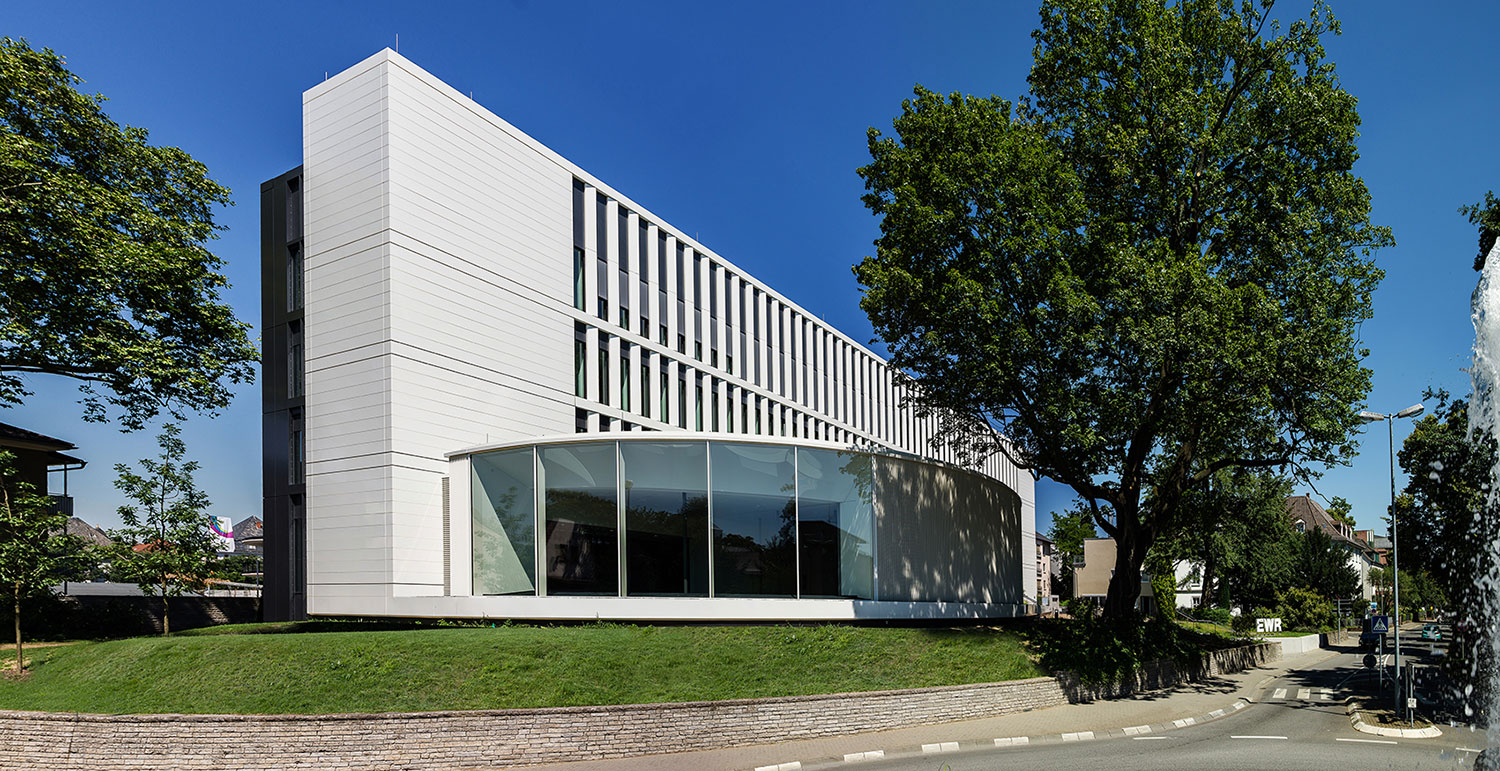 Foto vom EWR Gebäude Lutherring