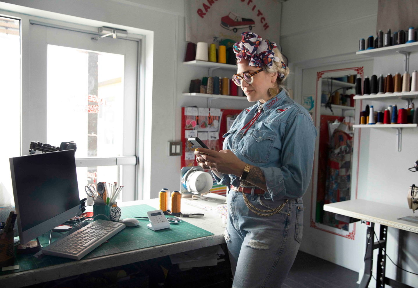 How To Come Up With Business Ideas - How To Come Up With A Business Idea Mobile Tablet 