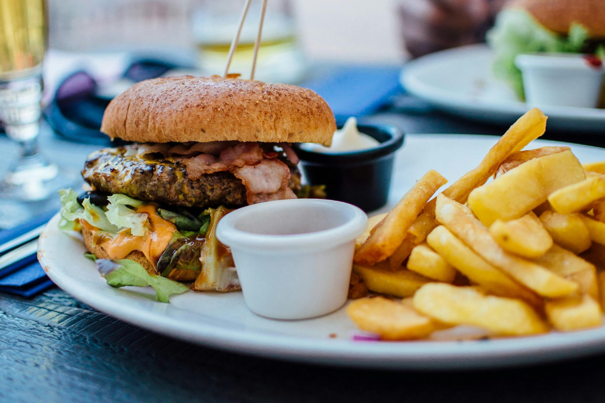 Fast Food wird am Flohmarkt häufig verkauft