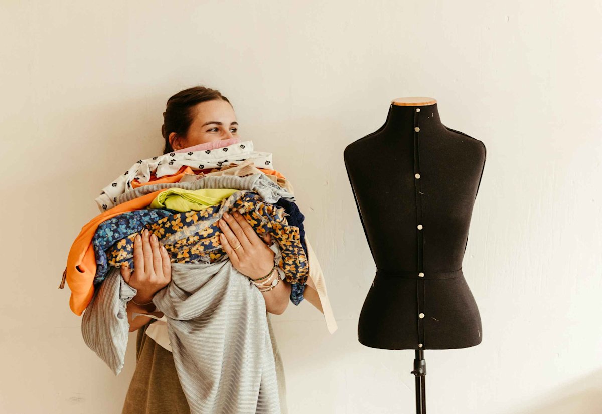 How to Price a Product: Small Business Guide