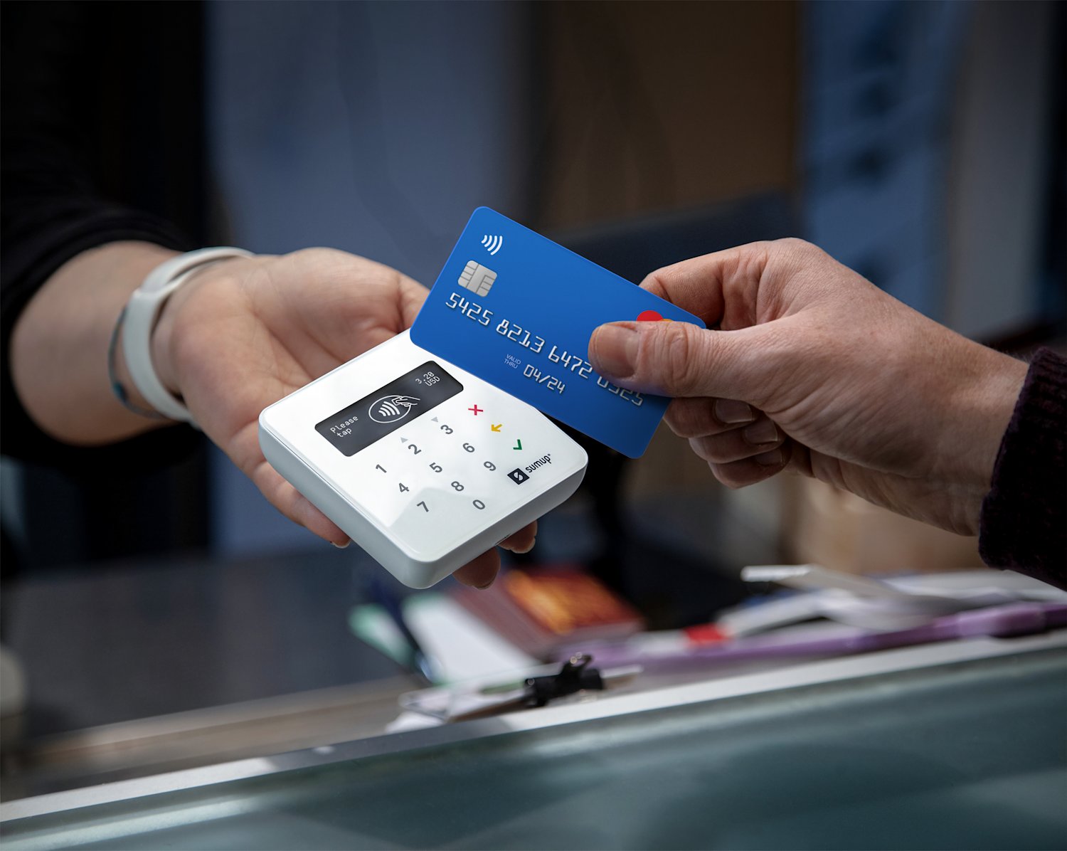 Using Nfc Card.pdf NFC Payments: How They Work & How to Accept Them with SumUp