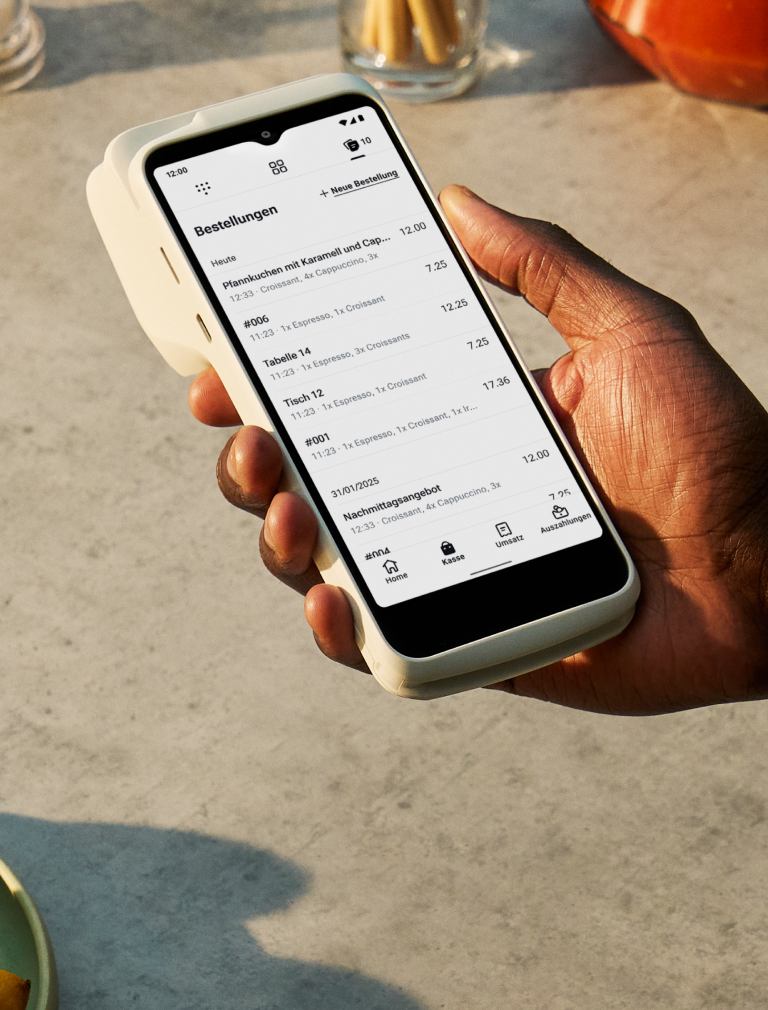 Nehmen Sie vor Ort Bestellungen auf, parken Sie sie für die spätere Bezahlung und drucken Sie Bestellbelege aus. So halten Sie Ihren Service reibungslos und ohne Verzögerungen am Laufen.