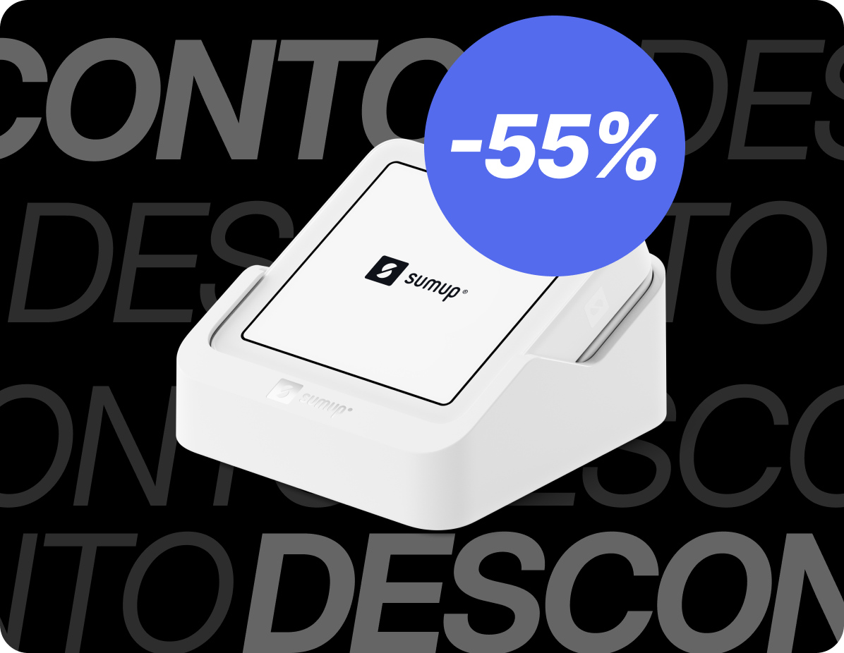 Banner promocional da SumUp destacando um desconto de 55% em uma maquininha de cartão, com fundo preto e repetição da palavra ‘DESCONTO’ em cinza e branco para chamar atenção à oferta.