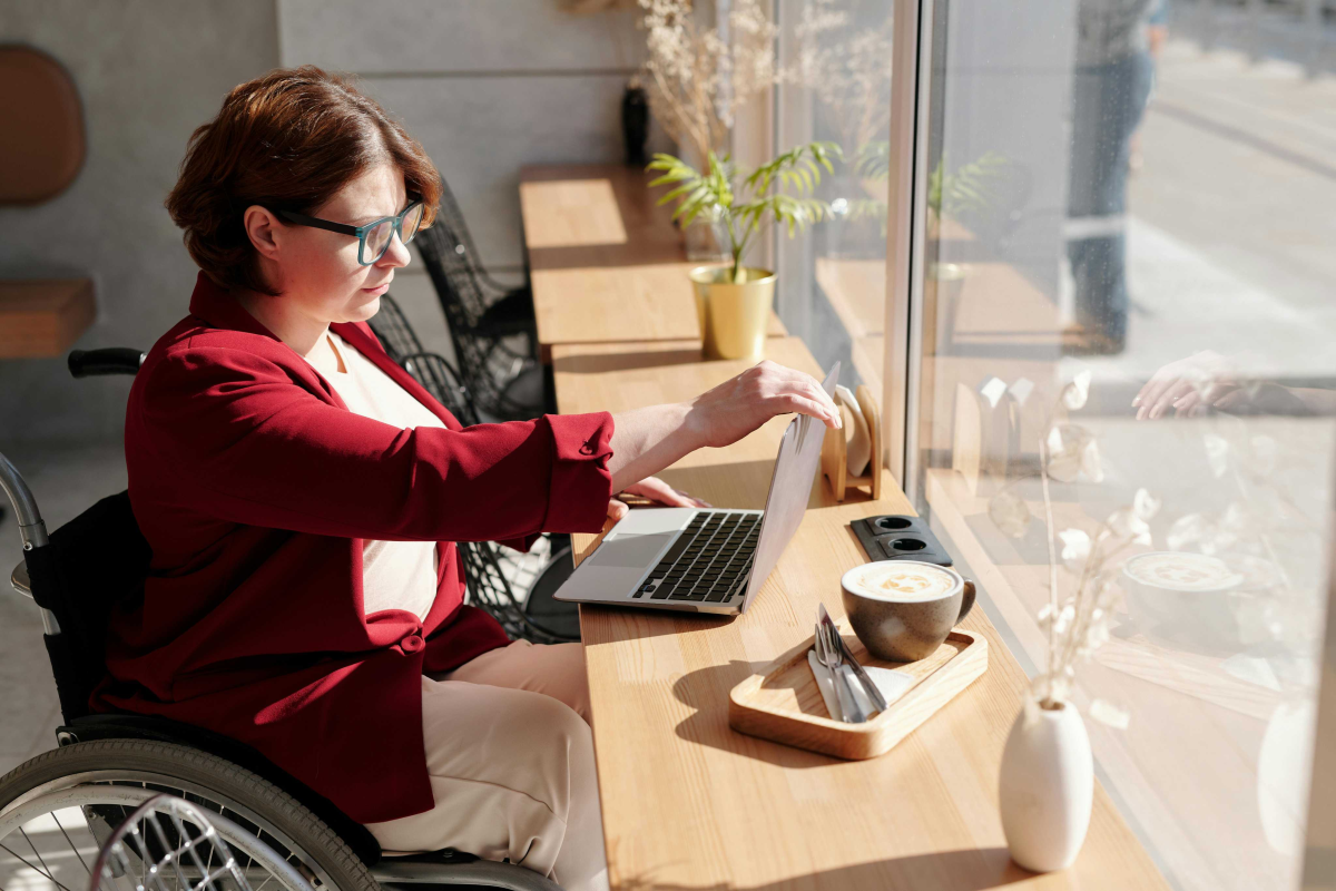 Arbeiten im barrierefreien Café