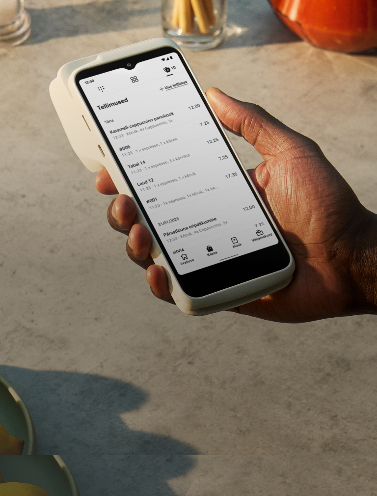 Kasutage Terminali, et sisestada tellimus otse müügisüsteemi, salvestage see, kuni on aeg arve tasuda, ja printige tellimus otse köögiprinterisse. See aitab teil pakkuda klientidele sujuvat ja viivitusteta teenindust.