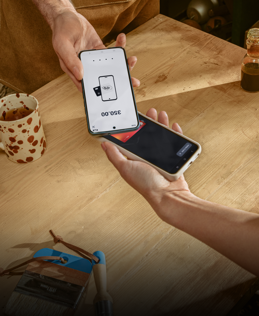Tap to Pay works anywhere you have signal. Whether it’s your main way to get paid or a reliable backup on busy days.