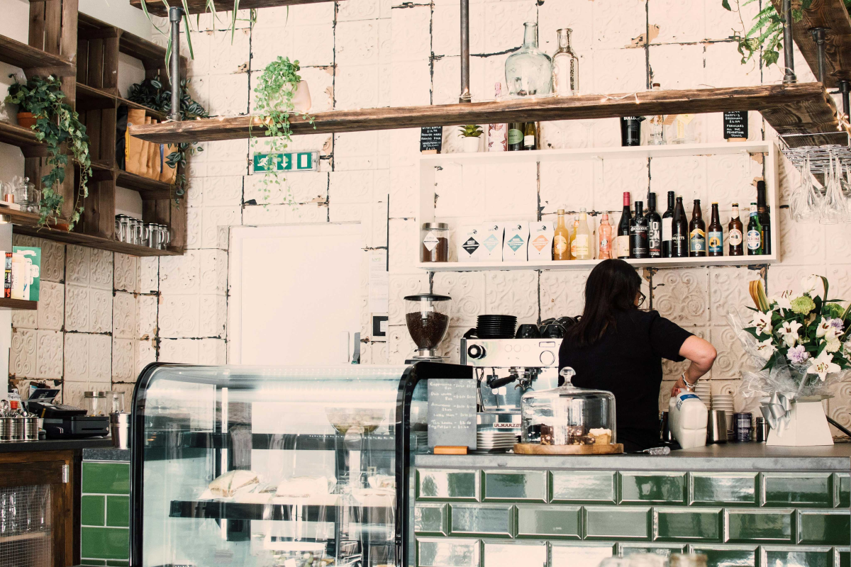 Cafe mit passender Ausstattung eröffnen