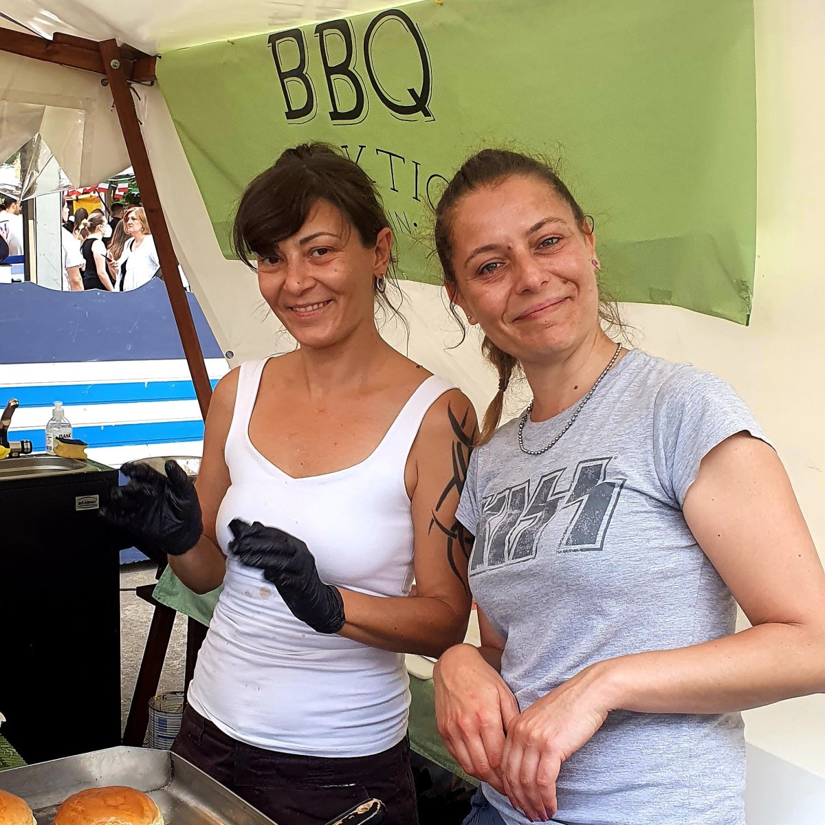 Veronika & Milena von der BBQ Fraktion beim Italian Street Food Festival