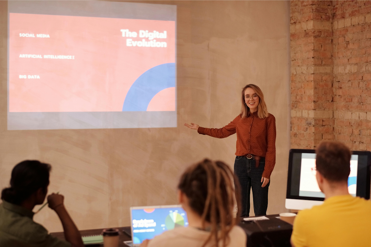 Präsentation zu Social Media und künstliche Intelligenz