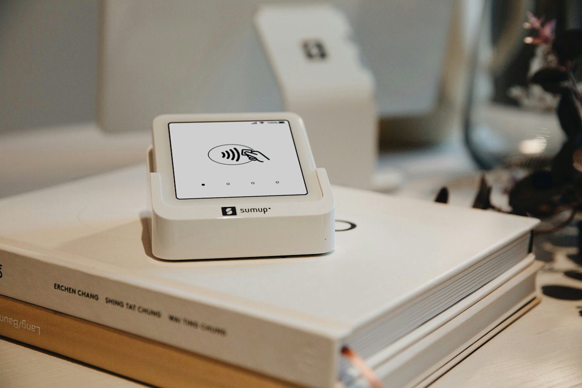 Rugged card readers for outdoor & industrial use | SumUp