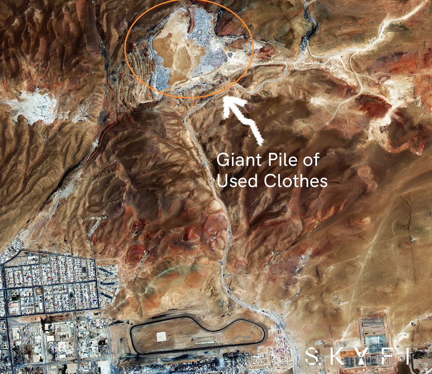 SkyFi's Satellite Image Confirms Massive Clothes Pile in Chile's Atacama Desert