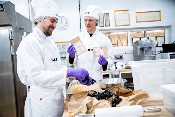 Hur vi bakar hundgodis đšâđł