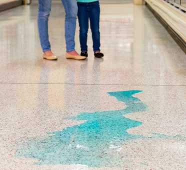Shine Lawyers | Supermarket spill | slip and fall injuries in store