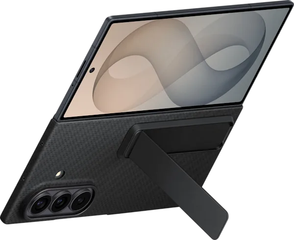 ef-xf976 004 dynamic black 260616