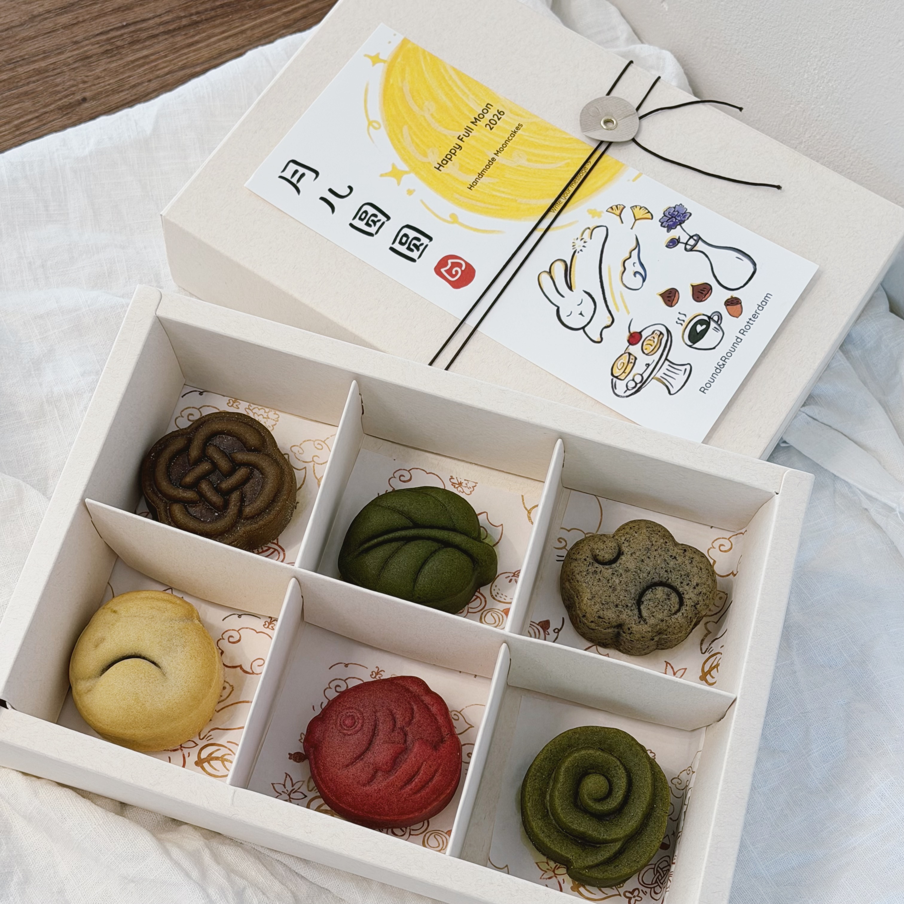 Happy Full Moon Box