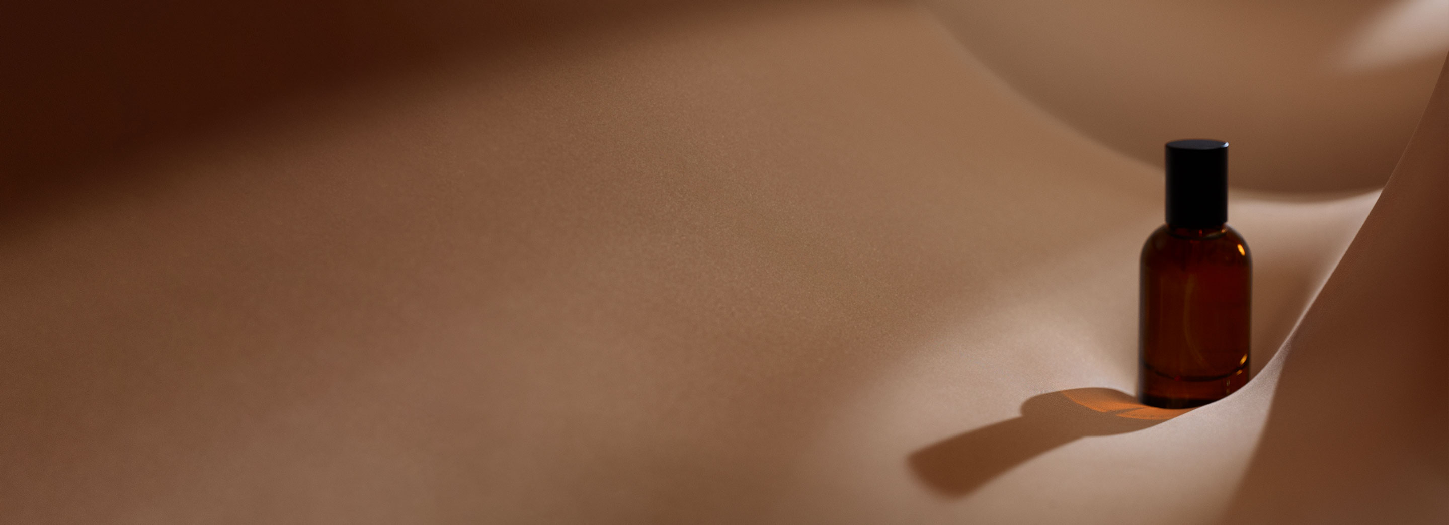 身体と心を纏うイソップのオードパルファム | Aesop 日本