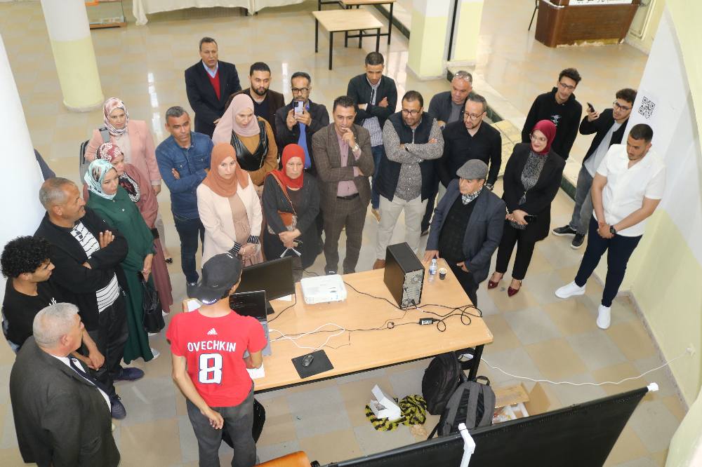 Bird-view shot of Bounader Med Rafik presenting to the public