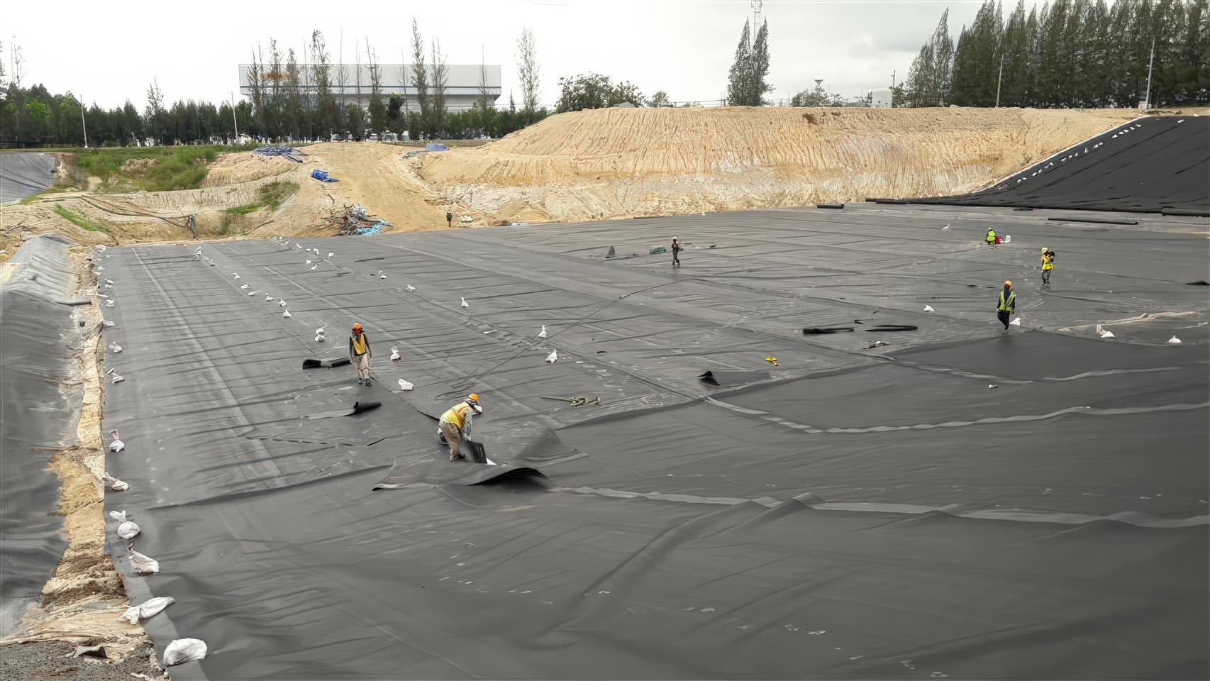 CASE STUDY | ESBEC landfill geosynthetic containment | Solmax