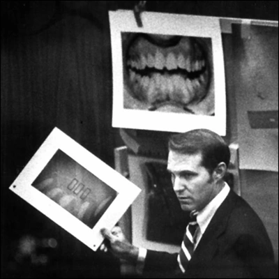 Dr. Richard Souviron presents evidence at Ted Bundy's appeal trial - Tallahassee, Florida.