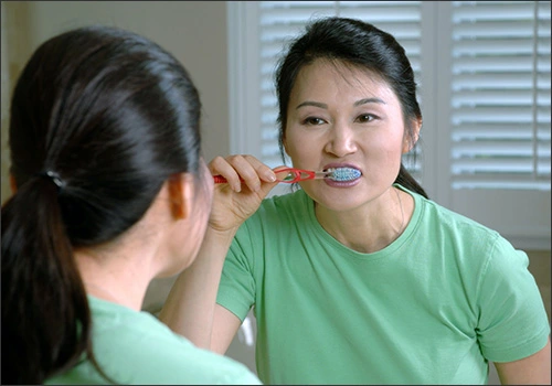 Toothbrush Toothpaste Synergy Choosing A Toothpaste Whats The Big Deal Dentalcare 