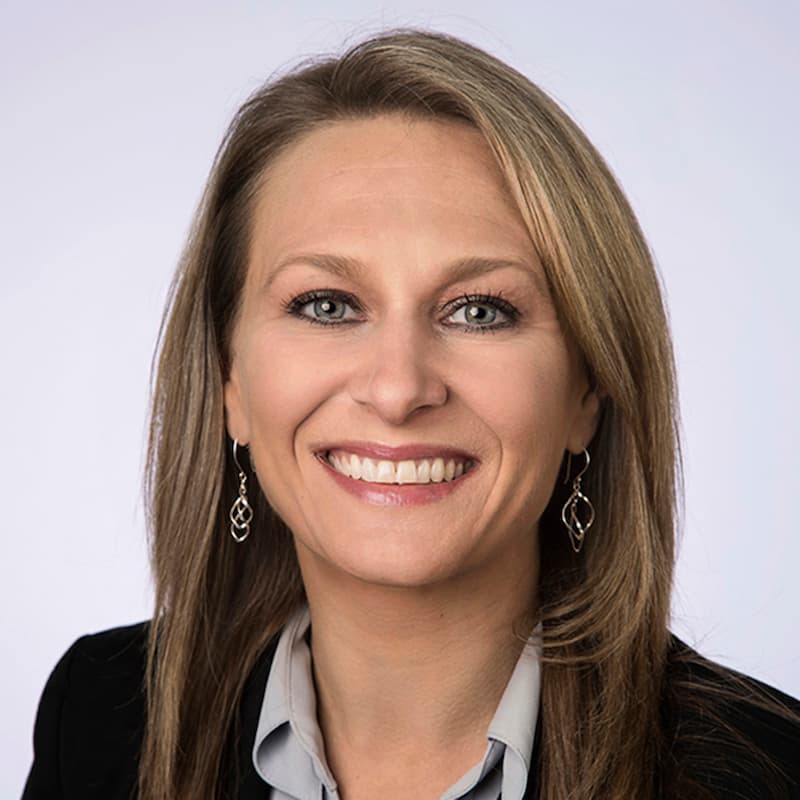 Shannon Daffer headshot