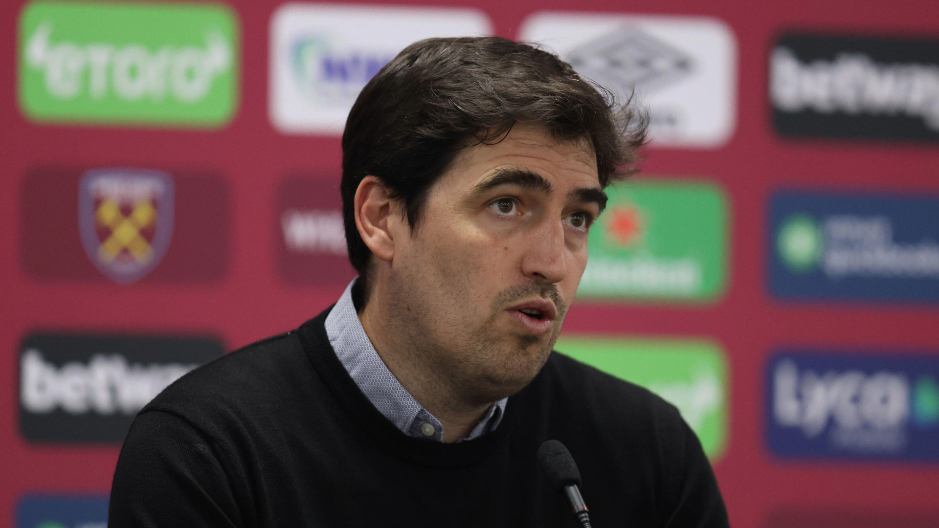 Andoni Iraola's Bournemouth are in action against Everton in New Jersey