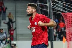 Ligue 1 action continues on Sunday evening (19:45 BST), as Lille host Paris Saint-Germain at the Stade Pierre-Mauroy