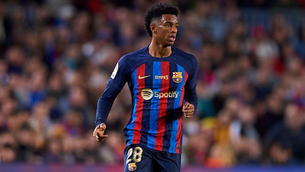 Alejandro Balde has been linked with a winter move to title-chasing Arsenal