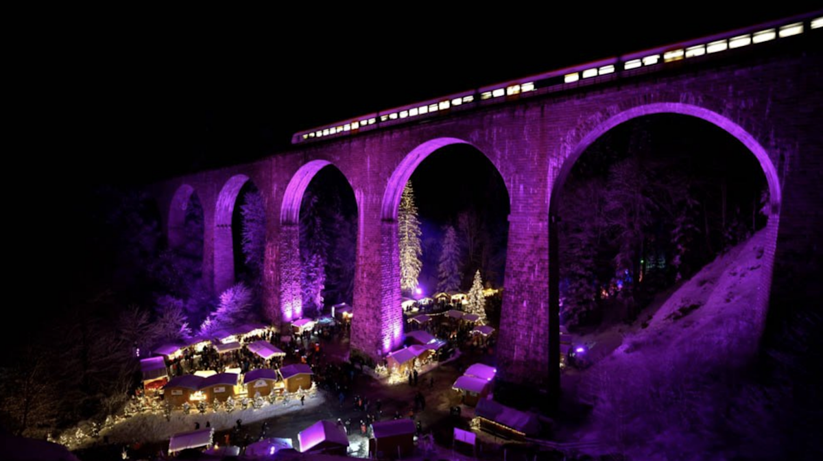 黑森林拉文納峽谷聖誕市集