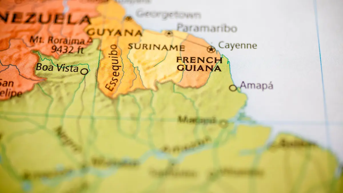 什麼是三個圭亞那