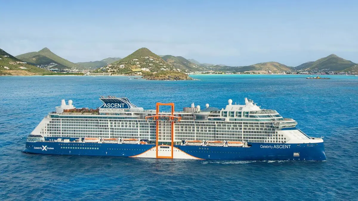 Celebrity-Ascent